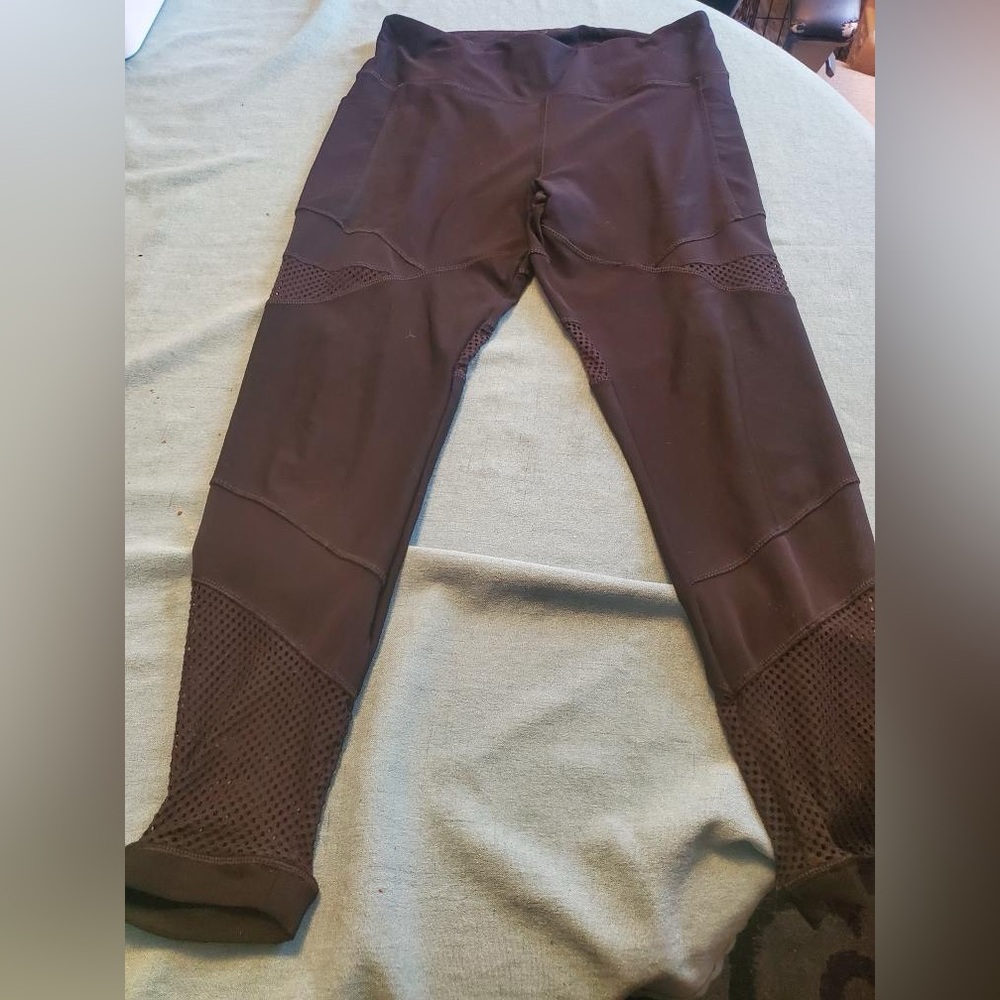 VOGO ATHLETICA Women's yoga pants -  SIZE LARGE